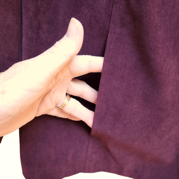 Maggie McNaughton Shirt Jacket Midweight Faux Suede Long Length Rich Plum Color - Picture 10 of 12